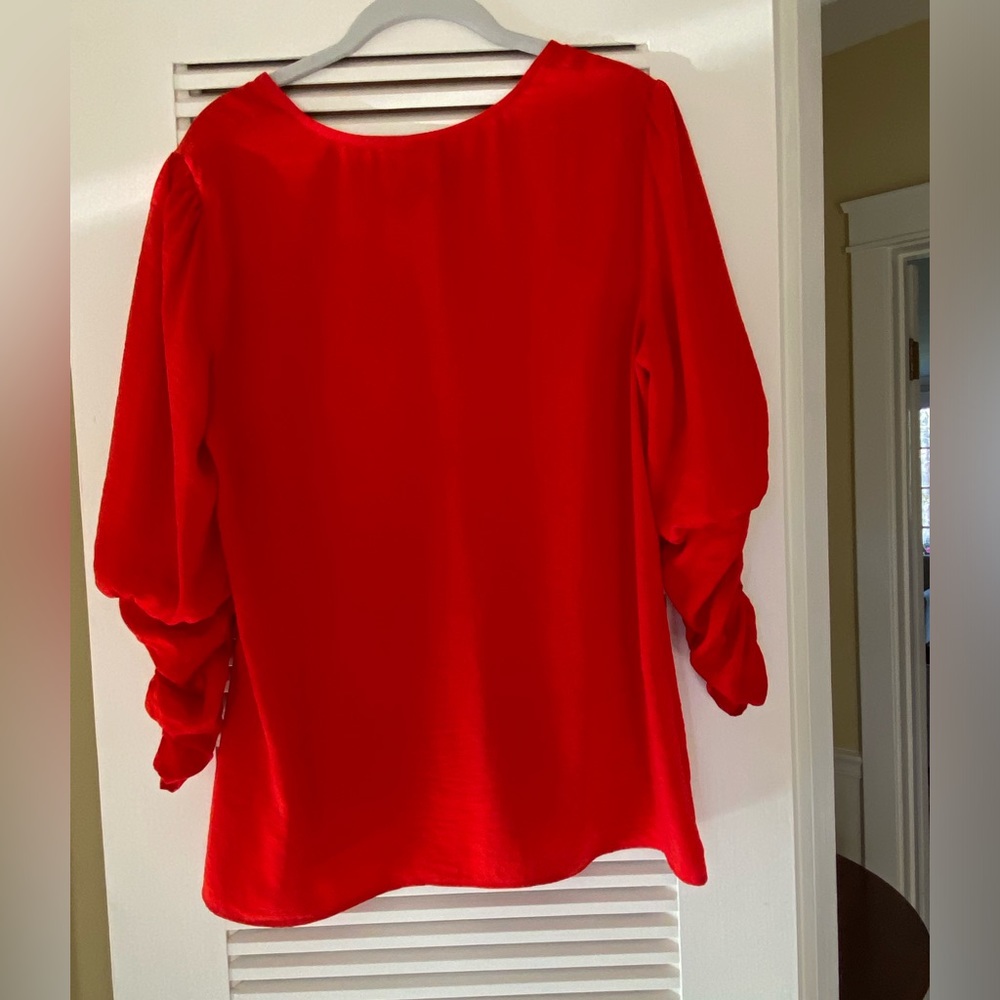 Cabi Arora blouse new with tags